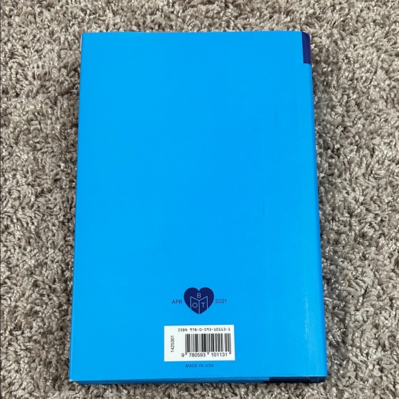 Set of 5 Hardcover Books - Picture 11 of 16